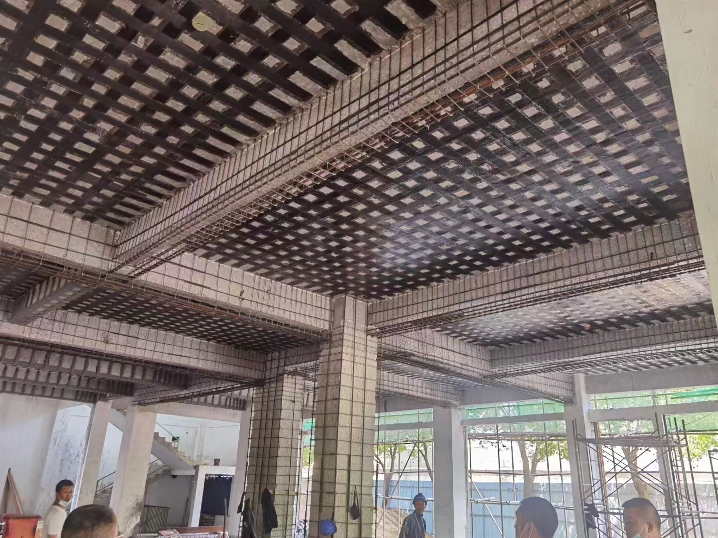 萍乡碳纤维加固对加固材料及施工工艺的要求
